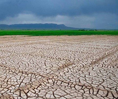 پروانه‌های بهره‌برداری از آبخوان‌های کشور متناسب با شرایط اقلیمی نیست