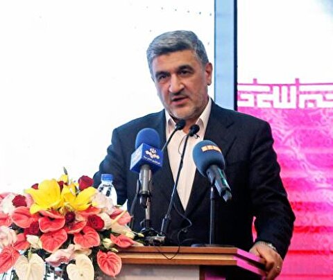 صیدی: به دنبال عرضه شرکت ملی نفت در بورس هستیم