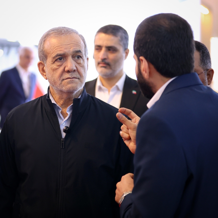 بازدید از بیست و نهمین نمایشگاه بین‌المللی نفت