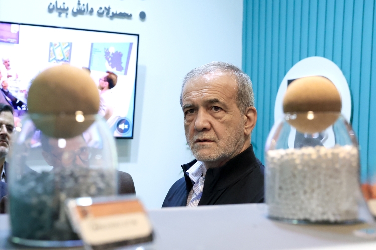 بازدید از بیست و نهمین نمایشگاه بین‌المللی نفت