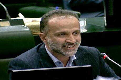 نجفی: وزارت نیرو برنامه مدون برای رفع ناترازی برق ارائه دهد