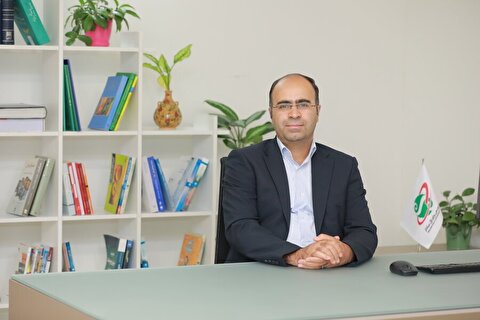 صدور مجوز موافقت اصولی سازمان بورس با فعالیت نخستین صندوق پروژه در حوزه تولید انرژی‌های پاک/ بررسی درخواست موافقت اصولی ۴ صندوق پروژه دیگر در حوزه ساخت نیروگاه‌های خورشیدی در دستور کار سازمان بورس قرار دارد