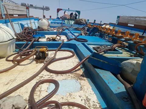 کشف پنج میلیون لیتر سوخت قاچاق در مرزهای آبی بندرعباس