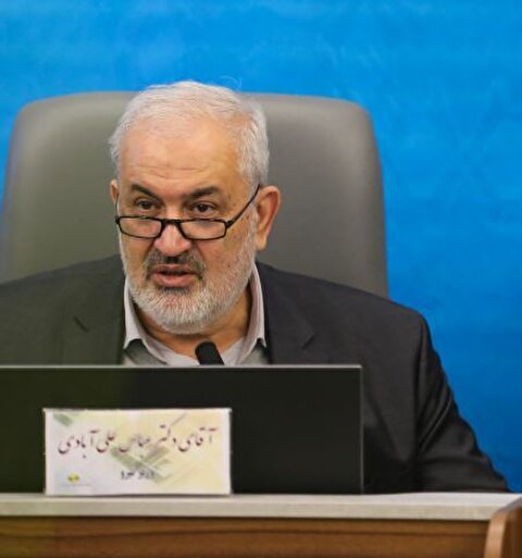 وزیر نیرو: نظام جامع مسائل آب و برق در کشور تدوین می‌شود