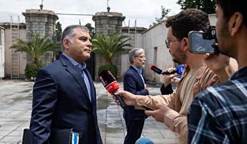 کاهش فروش نفت ایران صحت ندارد/ آمادگی استقرار دکل در میدان آرش را داریم