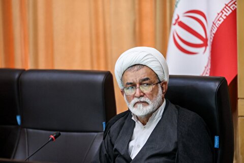 تحریم‌های نفتی واشنگتن تشریفاتی است/ راه‌های خنثی‌سازی تحریم‌ها را بلد هستیم