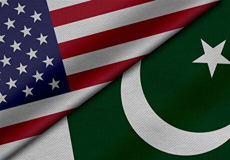 پاکستان از آمریکا نفت وارد می‌کند