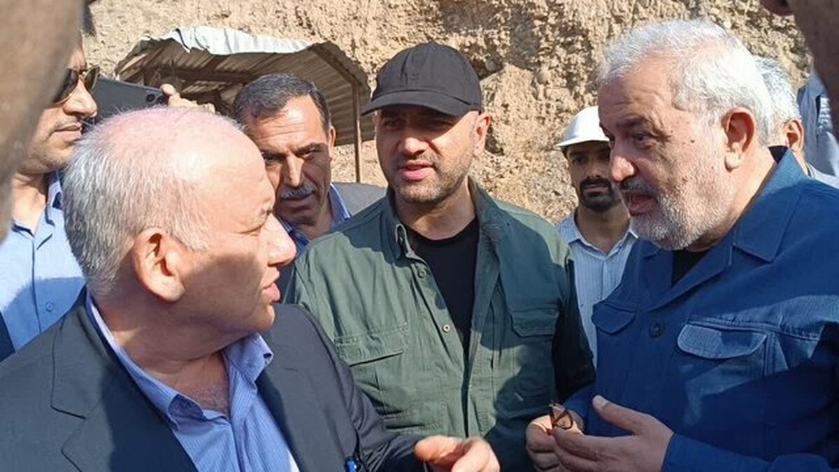 وزیر نیرو از پروژه‌های برق و آب غرب مازندران بازدید کرد