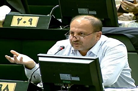 نوروزی: با اجرای صحیح «الگوی کشت» ۴۰ درصد در مصرف آب صرفه‌جویی می‌شود