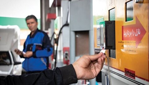 وزیر نفت: واردات بنزین سوپر تأثیری در سهمیه‌ و قیمت بنزین ندارد