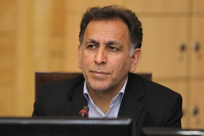 عضو کمیسیون انرژی: صنایع آب‌بر فقط در سواحل خلیج فارس احداث شوند