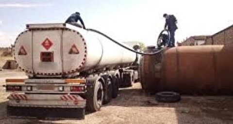 ناکامی قاچاقچیان سوخت در انتقال ۶۰ هزار لیتر گازوئیل در بندرعباس