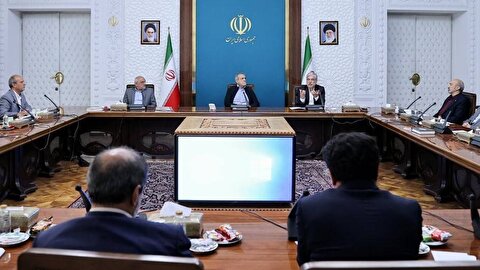 تاکید پزشکیان بر تدوین راهکار برای عبور از چالش کم آبی