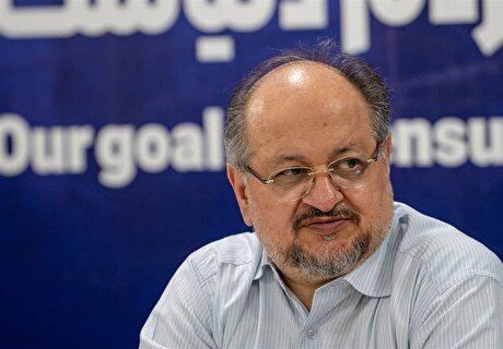 خصوصی‌سازی واقعی تنها راه توسعه صنعت پتروشیمی است