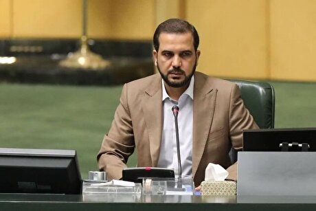 سوءمدیریت در صنعت آب و برق به بحران تبدیل شده است/طرح سوال از وزیر نیرو در دستور کار صحن قرار گیرد