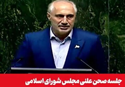 پورمحمدی: وقتی ۶ میلیارد دلار بنزین وارد می‌کنیم؛ این از بنیه دفاعی و از نان و داروی مردم کم می‌شود