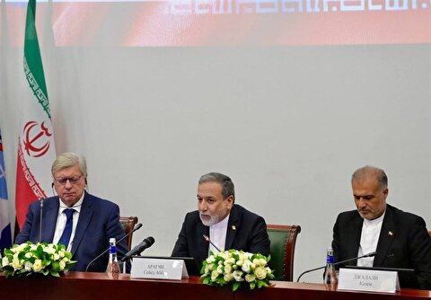 عراقچی: با روسیه در مورد سوآپ گاز کار می‌کنیم