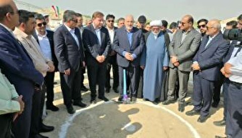 آغاز عملیات اجرایی پست ۱۳۲/۲۰ کیلوولت چاه مبارک عسلویه با حضور وزیر نیرو